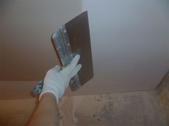 Шпаклевка стен и потолка своими руками | Все для ремонта квартиры или дома