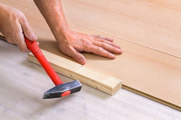 Правильная укладка ламината своими руками (советы профессионалов) | Все для ремонта квартиры или дома